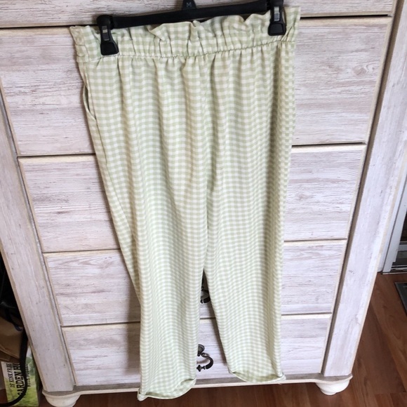 NWOT Green Gingham Trousers Size Large - Picture 3 of 4